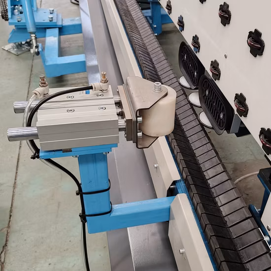Macchina robot con sigillatura automatica Jumbo Size 3300X6000 per vetro isolante